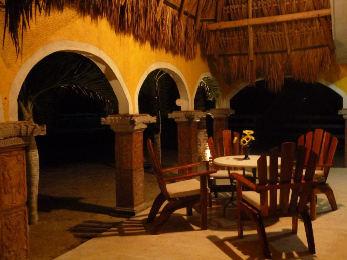 Hacienda Antigua Villa, 50M From Sandy Beach El Cuyo Exteriér fotografie